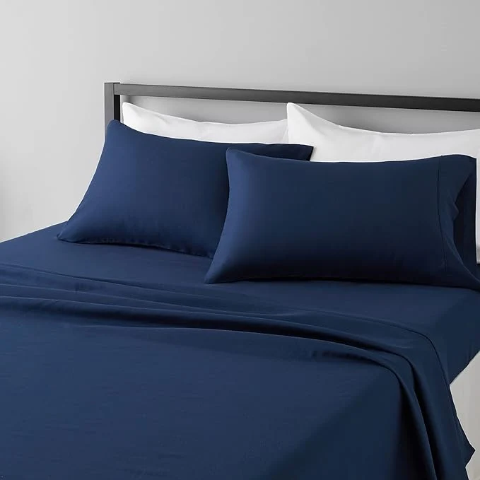 Sustainable Amazon Basics Lightweight Super Soft Easy Care Breathable Microfiber 4-Piece Bed Sheet Set with 14-Inch Deep Pockets Machine Washable Wrinkle Resistant King Navy Blue Solid High-Quality