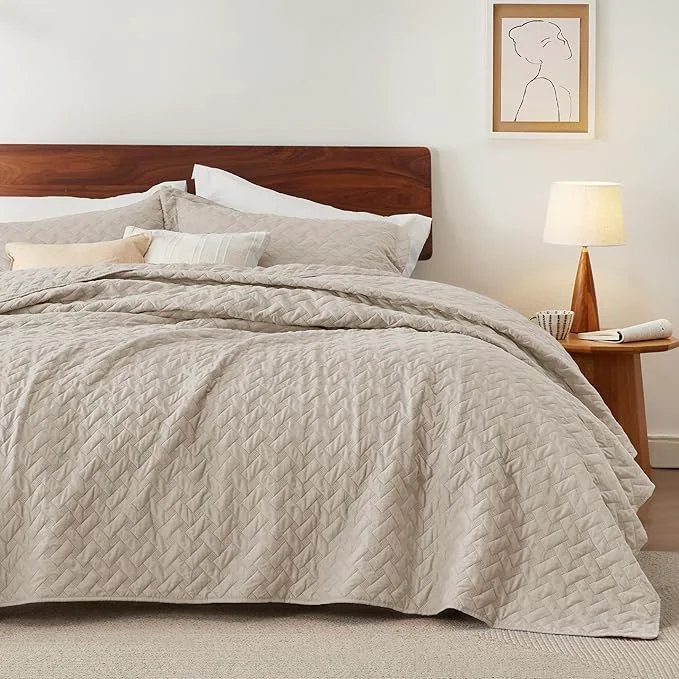 Solid Bedsure Quilts Queen Size – Lightweight Bedspreads Queen Size with Basket Weave Pattern Soft Quilt Bedding Set Light Beige Comforter Set Coverlet for All Seasons with 2 Pillow Shams 90 quot x 96 quot Skin-Friendly Soft All-Season Comfort Breathable Li… Stylish