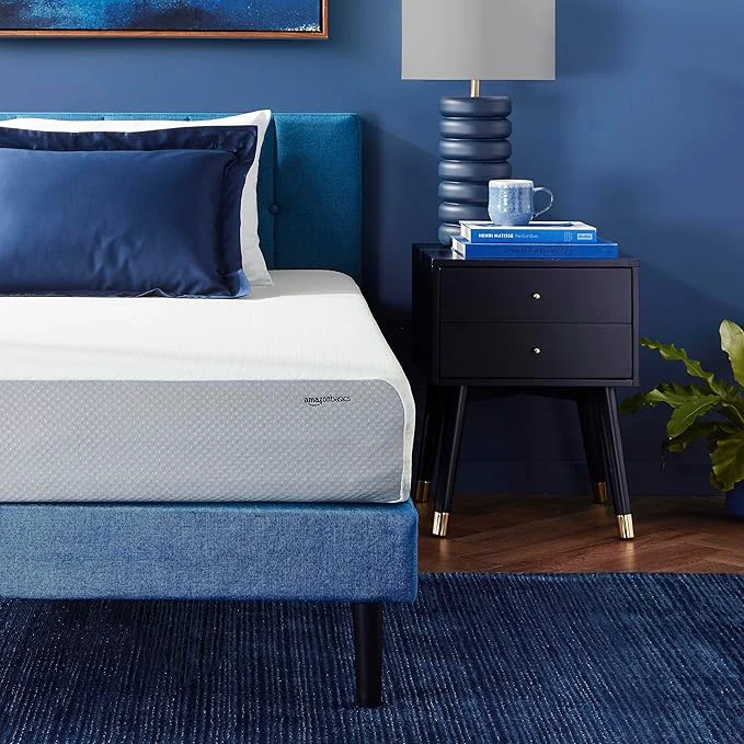 Long-Lasting Amazon Basics Memory Foam Mattress Soft Plush Feel Breathable Contours to Body 8 Inch Twin White Grey Elegant