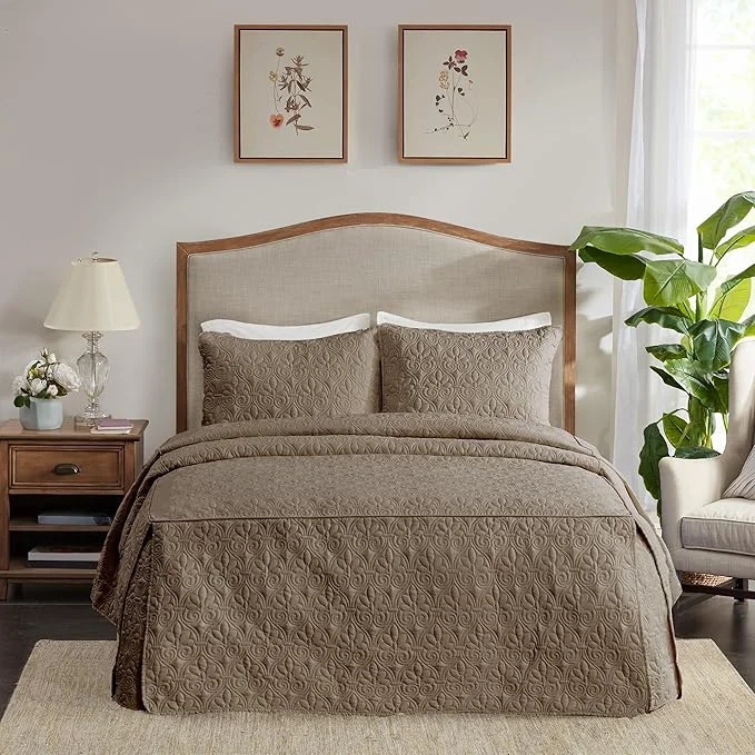 User-Friendly Madison Park Quebec Split Corner Quilted Bedspread Classic Traditional Design All Season Lightweight Bedding Set Matching Shams King Damask Quilted Khaki 3 Piece Stylish