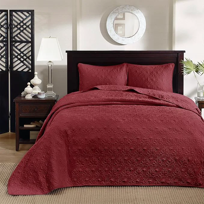 Authentic Madison Park Quebec Queen Size Quilt Bedding Set – Red Damask – 3 Piece Bedding Quilt Coverlets – Ultra Soft Microfiber Bed Quilts Quilted Coverlet Reusable