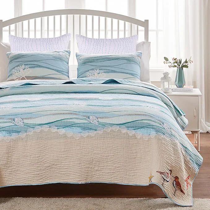 Certified Greenland Home Maui Embroidered Coastal Quilt Set with Euro Shams King California King 5-Piece Fine Crafted