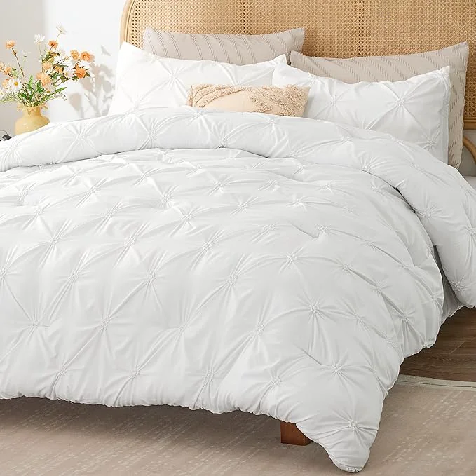 Secure BEDELITE White Queen Comforter Set – 3 Pieces Boho Pintuck Bedding Comforter Sets Lightweight Soft amp Warm Bed Comforter Queen with 2 Pillowcases for All Season Effective