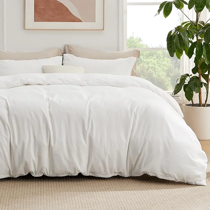 Breathable Bedsure Duvet Cover with Fitted Sheet Twin Twin XL – Deep Pocket Hotel Luxury Soft Double Brushed Bedding Set with Zipper Closure 1 Duvet Cover 1 Fitted Sheet 1 Pillow Shams NO Comforter White First-Class
