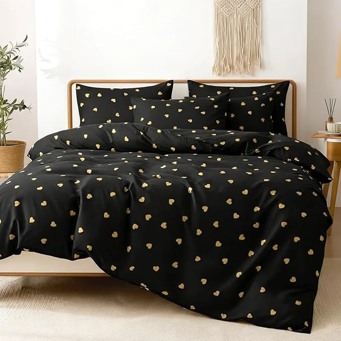 Heart Comforter Set Queen 3 Pieces Black Gold Love Heart Bedding Set for Girls Boys Modern Aesthetic Comforter with 2 Pillowcases Lightweight Soft Microfiber Dependable
