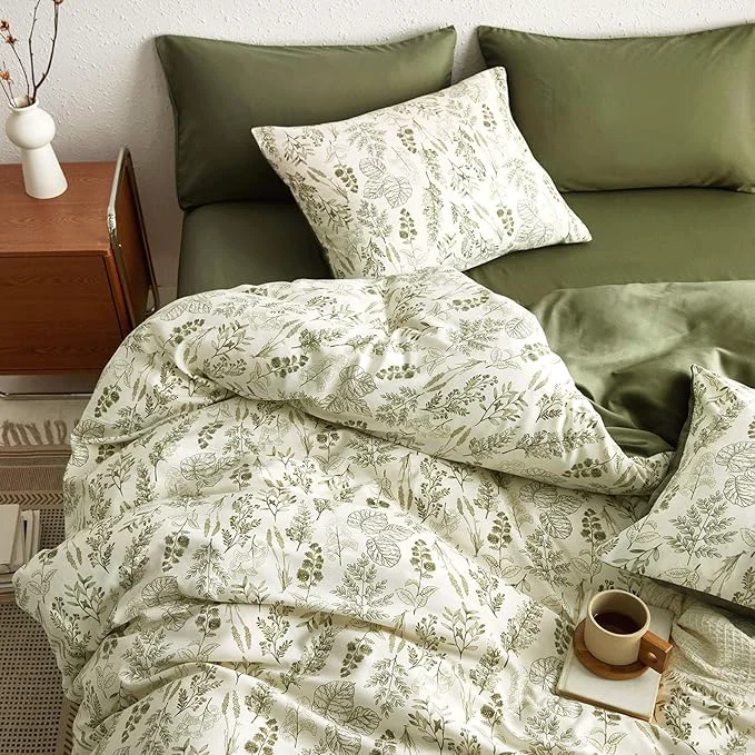 Refined Wake In Cloud – Floral Duvet Cover Set Botanical Vintage Flower Coquette Cottagecore Aesthetic for Women Teen Girls Soft Lightweight Bedding 3-Piece Olive Green Twin Twin XL Size Casual