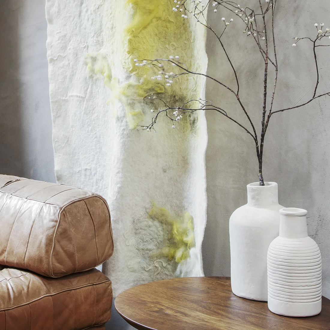 Unique Chalk vase Dausa Minimalist
