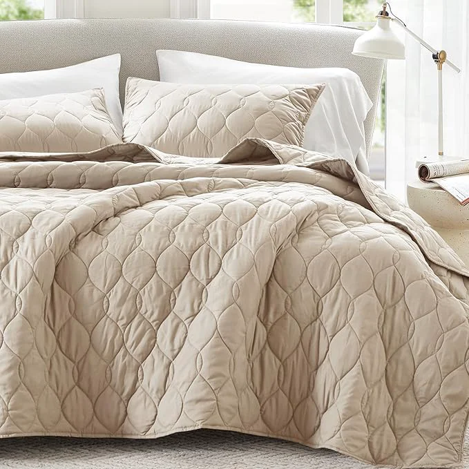 Selected Comfort Spaces King Quilt Set Modern Reversible Ogee Coverlet King Bedding Set Solid