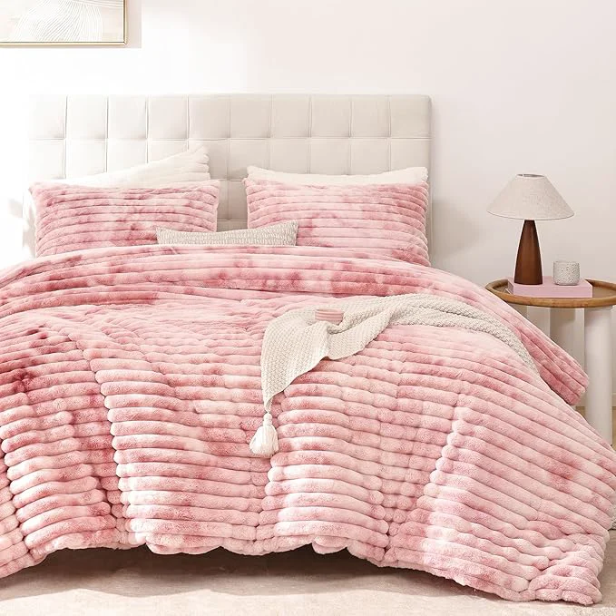 Sophisticated Smoofy Fluffy King Size Comforter Set 3 Pieces Secure