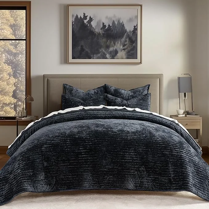 Authentic EVERGRACE Velvet Quilt Set King Size Luxurious Soft Striped Channel Bedding Set High-Quality