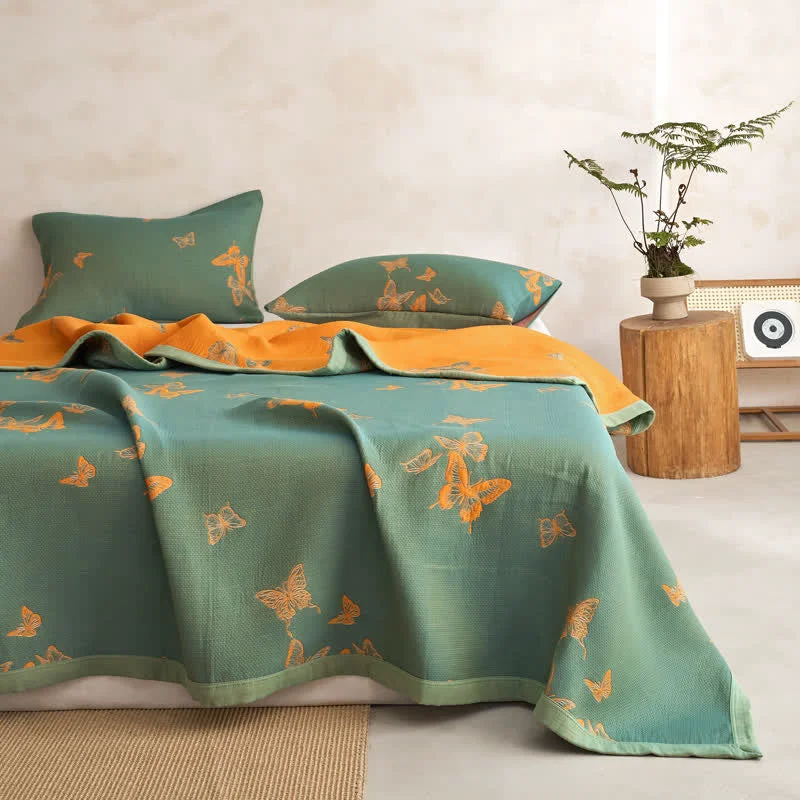 Classic Ownkoti Elegant Butterfly Print Cotton Quilt Easy-to-Use