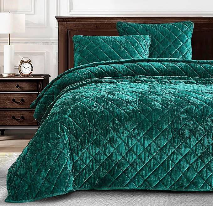 Authentic Chezmoi Collection Lux Emerald Green Velvet Quilt King Set 3-Piece Lush Plush Distressed Velvet Bedding All Season Lightweight Comforter Brushed Microfiber Reverse with Diamond Stitch Quilting Pure