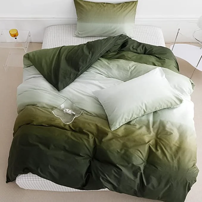 High-End CLOTHKNOW Green White Queen Comforter Set Gradient Green Bedding Comforter Sets Soft Comforter with 2 x Pillow Cases Fine