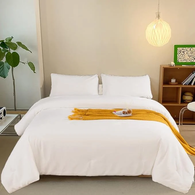 Functional CLOTHKNOW White Comforter Set King Size Velvet Bedding Comforter Sets Soft Flannel Comforter King White Comforter with 2 x Pillow Cases High-Quality