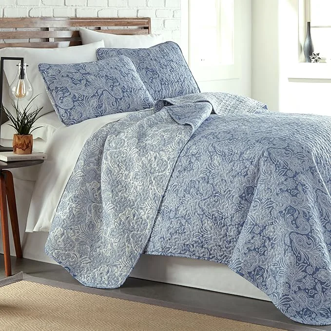 High-Performance Southshore Fine Living Inc. Extra Large King Size Quilts Paisley Quilt Blue and White Bedspread 3-Piece Bohemian Bedding Set with Two Matching Shams California King Reversible Blue Practical