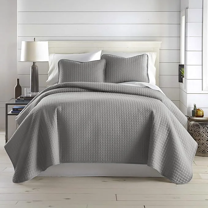 Green Southshore Fine Living Inc. Twin XL Comforter Quilt Bedding Set Dorm Room Bedding Essentials Stain Resistant Machine Washable Bedspread Twin XL Grey Quilt Bed Spread with Pillow Sham Steel Grey Artisan