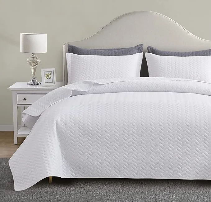 First-Class Maple amp Stone White Quilt Set Queen Size Lightweight Bedspread Ultrasonic Chevron Pattern Light Coverlet for All Season Comforter Bedding Decor – 3 Piece Full Bed Cover Sets Official