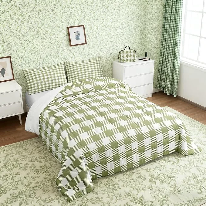 Minimalist Manfei Green Plaid Comforter Set Buffalo Check Plaid Bedding Set Classic Gingham Pattern Bedding Home Decor Light Green White Scottish Comforter Queen Size Quilted Duvet Set with 2 Pillowcase Crafted