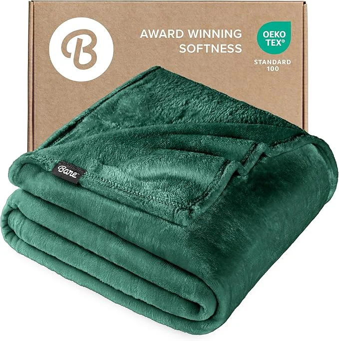Convenient Bare Home Fleece Blanket – Full Queen – Ultra-Soft Lightweight for Bed Sofa and Couch – Luxury Microplush – Cozy Warm Blanket Full Queen Forest Green Versatile