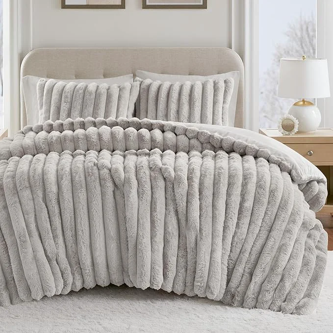 Powerful Madison Park Jasmine Queen Comforter Set Luxurious Reversible Faux Fur Plush Ribbed Velvet Bedding Fuzzy Thick Warm Winter Comforter Super Soft Fluffy 3-Piece Set Light Grey User-Friendly