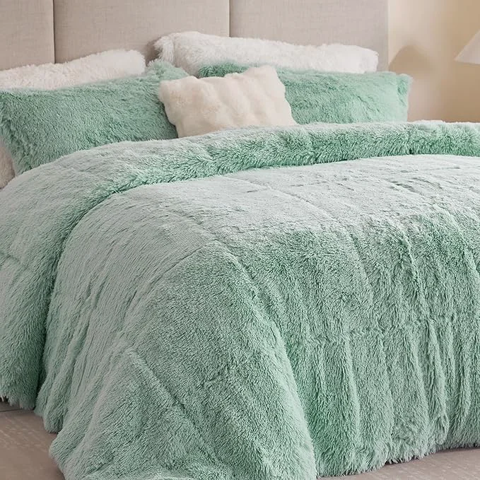 Outstanding Intelligent Design Malea Shaggy Comforter Set Long Faux Fur Cozy Down Modern Casual Ultra Soft All Season Fluffy Bedding with Matching Sham Twin Twin XL Aqua 2 Piece
