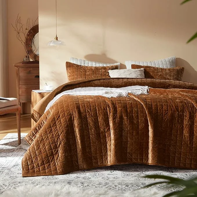 Functional LEAONME Velvet Quilt Full Queen Size-90 39 39 x98 39 39 Lightweight Caramel Velvet Comforter Set with 2 Pillow Shams Soft Bedspread Coverlet Quilted Bedding Set for All Season Original Design