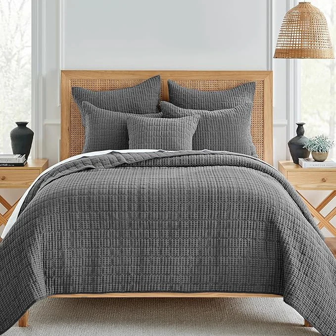 Dependable Levtex Home Mills Waffle Full Queen Quilt Set 88x92in with 2 Pillow Shams 26x20in – Charcoal – Cotton Full Queen Size Quilt Bedding Set – Lightweight Soft Pre-Washed Crafted