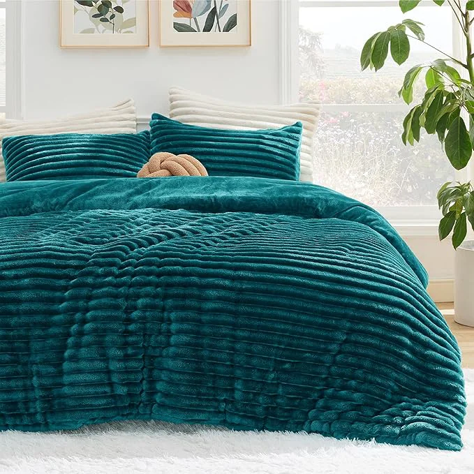 Next-Generation Bedsure Full Size Comforter Sets – GentleSoft™ 3 Pieces Double-Side Fleece Fluffy Teal Comforter Set Cozy Striped Room Decor Aesthetic Luxury Full Size Bedding 2 Pillowcases 82×86 Inches Safe