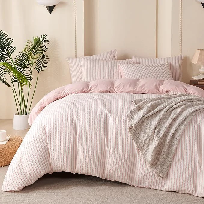 Top-Quality Comforter King Set Pink Striped Soft Luxury Washed Microfiber Jacquard 3 Pieces Bedding White Pink Vertical Ticking Stripes Pattern Comforter with 2 Pillowcases Breathable Durable Comfy High-Performance