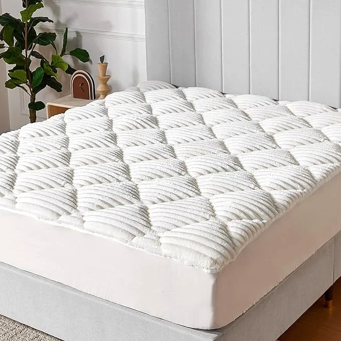 Comfortable Novilla Fleece Mattress Topper Full Warm Sherpa Mattress Pad Cloud-Like Soft Bed Cover for Winter Deep Pocket fits up to 21 quot Machine Washable Secure