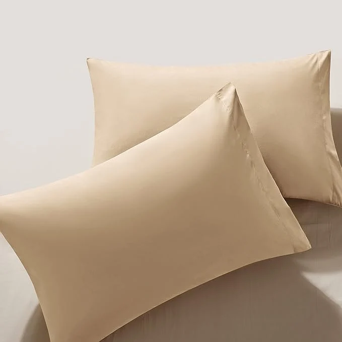 Elegant MILVOWOC 2Pcs Brushed Microfiber Queen Pillowcases – 20 x 30 Inch Camel Pillow Case Set Non Slip Envelope Pillow Cover with Moisture Absorption and Anti-Wrinkle Fine