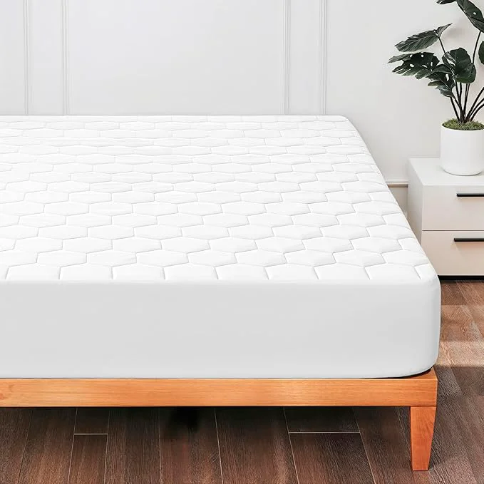 Relaxed Hearth amp Harbor California King Size Quilted Fitted Mattress Pad Cover Waterproof Mattress Protectors Deep Pocket Fitted Mattress Cover 8 quot – 21 quot 72 quot x 84 quot White Superior