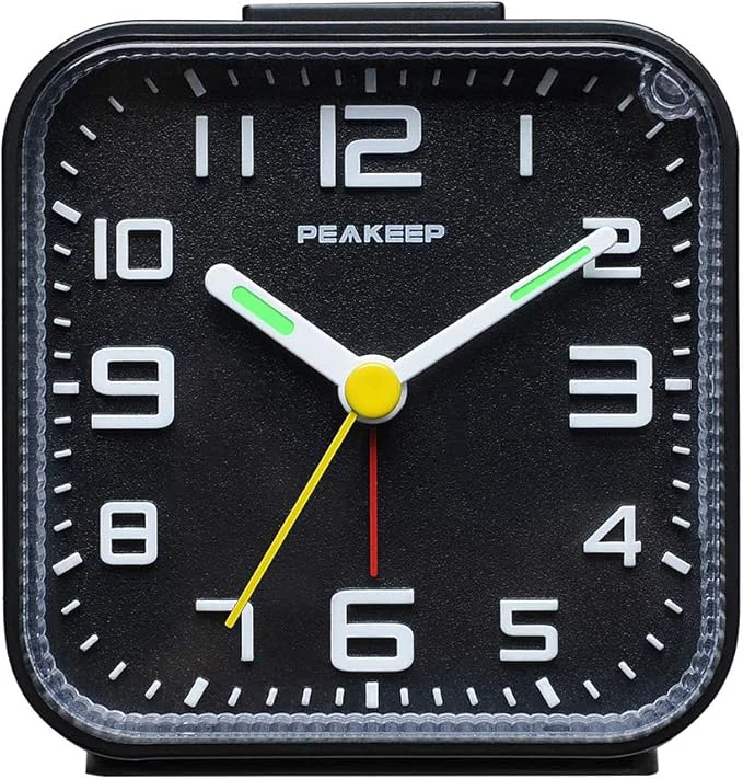 Carefully Designed Peakeep 3D Numbers No Tick-Tock Analog Alarm Clock Natural