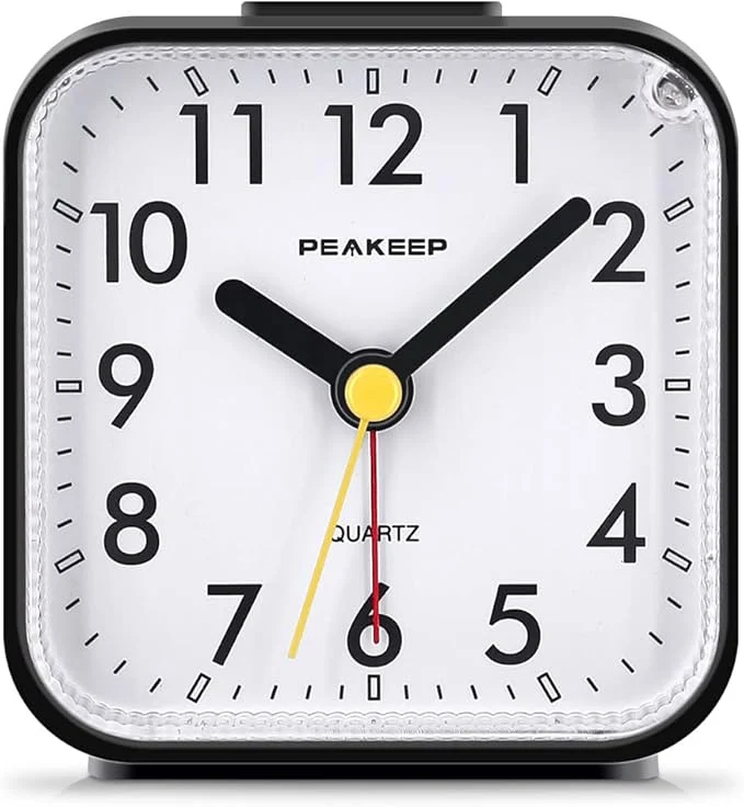 Next-Generation Peakeep Small Battery Operated Analog Travel Alarm Clock Silent No Ticking Green