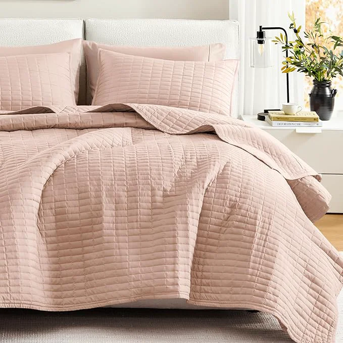 Comfortable Comfort Spaces Kienna Quilt Set- Double Sided Stitching Design Summer Blanket Eco-Friendly