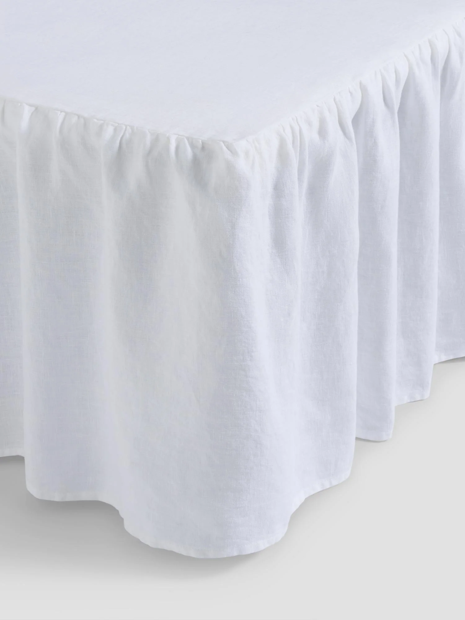 Relaxed White Linen Blend Valance Contemporary