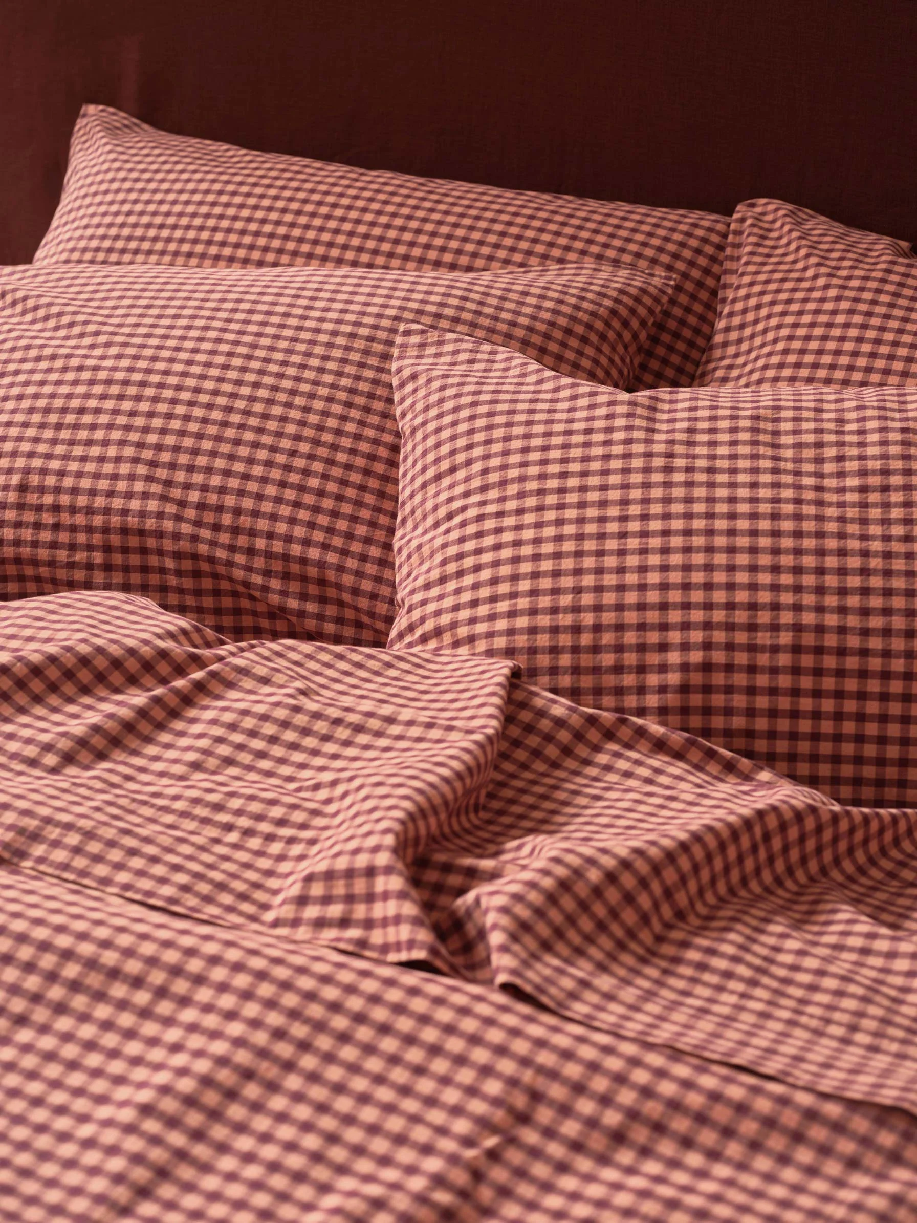 Long-Lasting Fig Blush Pink Gingham Washed Cotton Percale Pillowcases Pair Effective