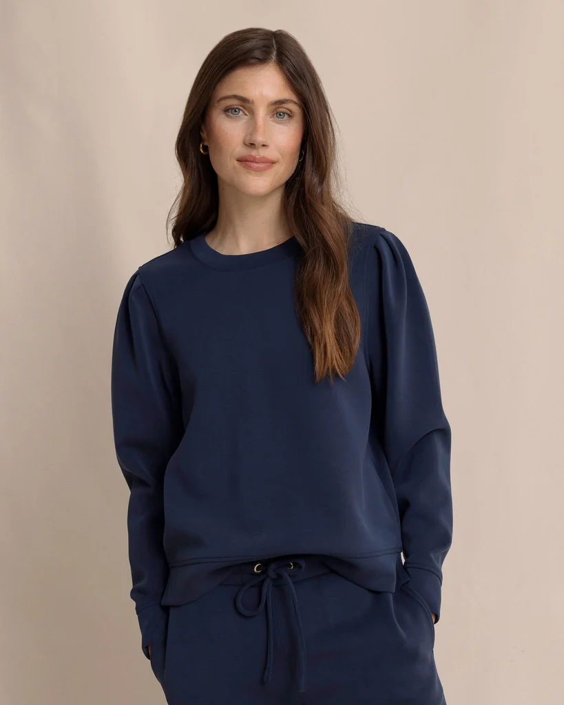 Convenient Sara Lounge Pullover Fashionable