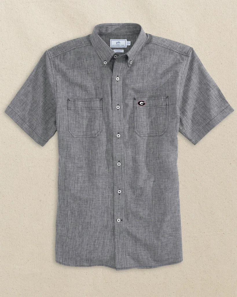Prestigious Georgia Bulldogs Oval G Short Sleeve Button Down Dock Shirt First-Class