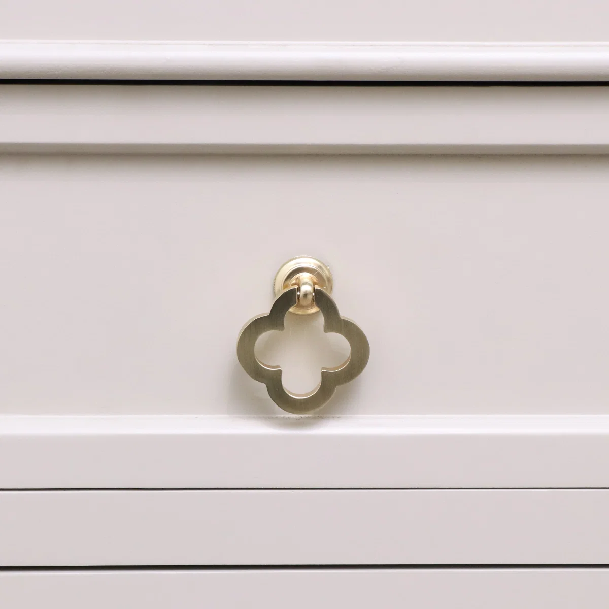 Elite Brushed Gold Clover Drop Pull Handle Next-Generation