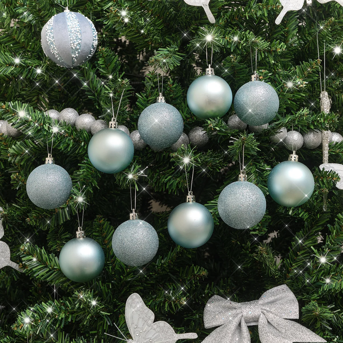 Relaxed Set of 10 Mixed Ice Blue Glitter Baubles Fashionable
