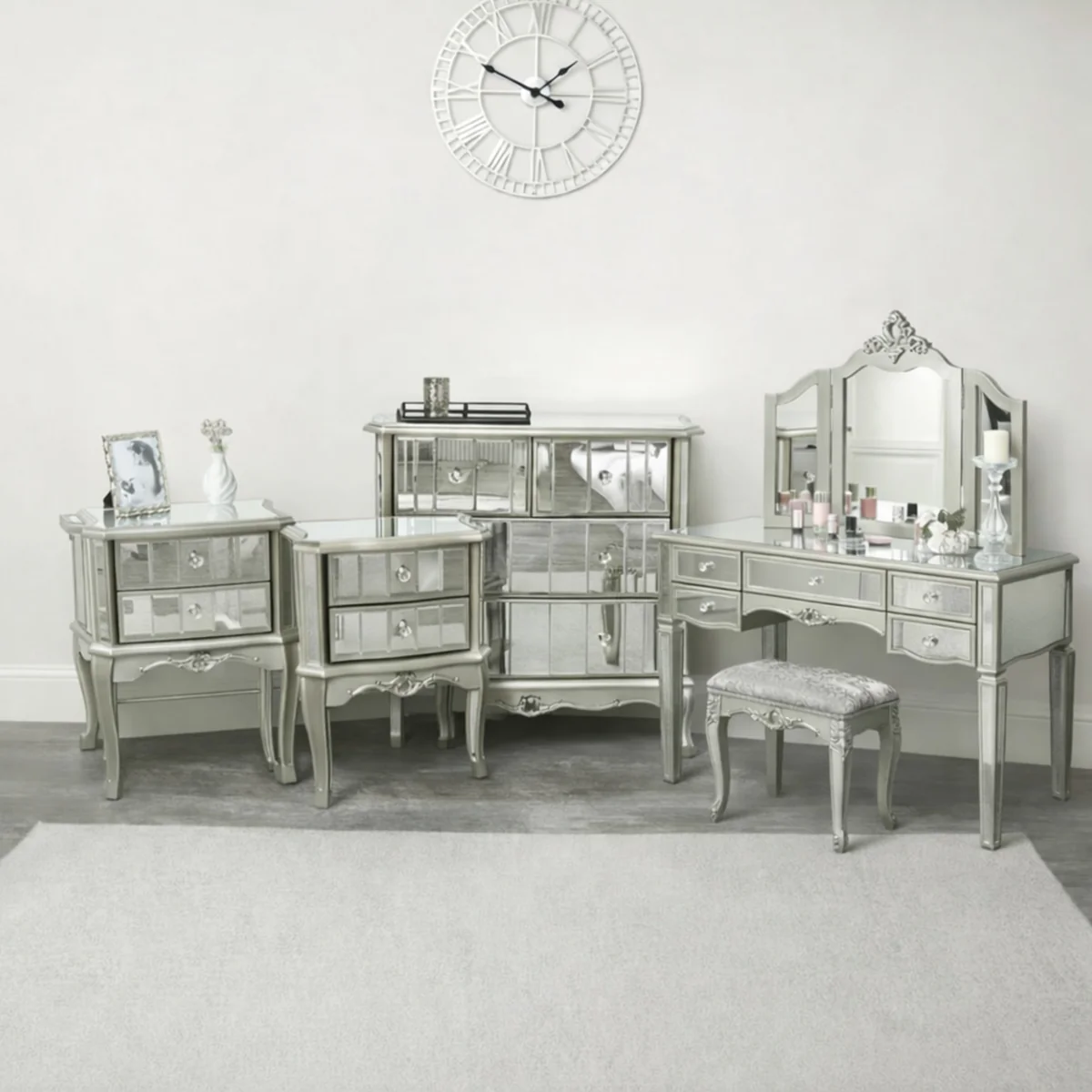 Traditional Silver Mirrored Chest of Drawers Large Dressing Table Set 2 Drawer Bedside Tables – Tiffany Range Top-Quality