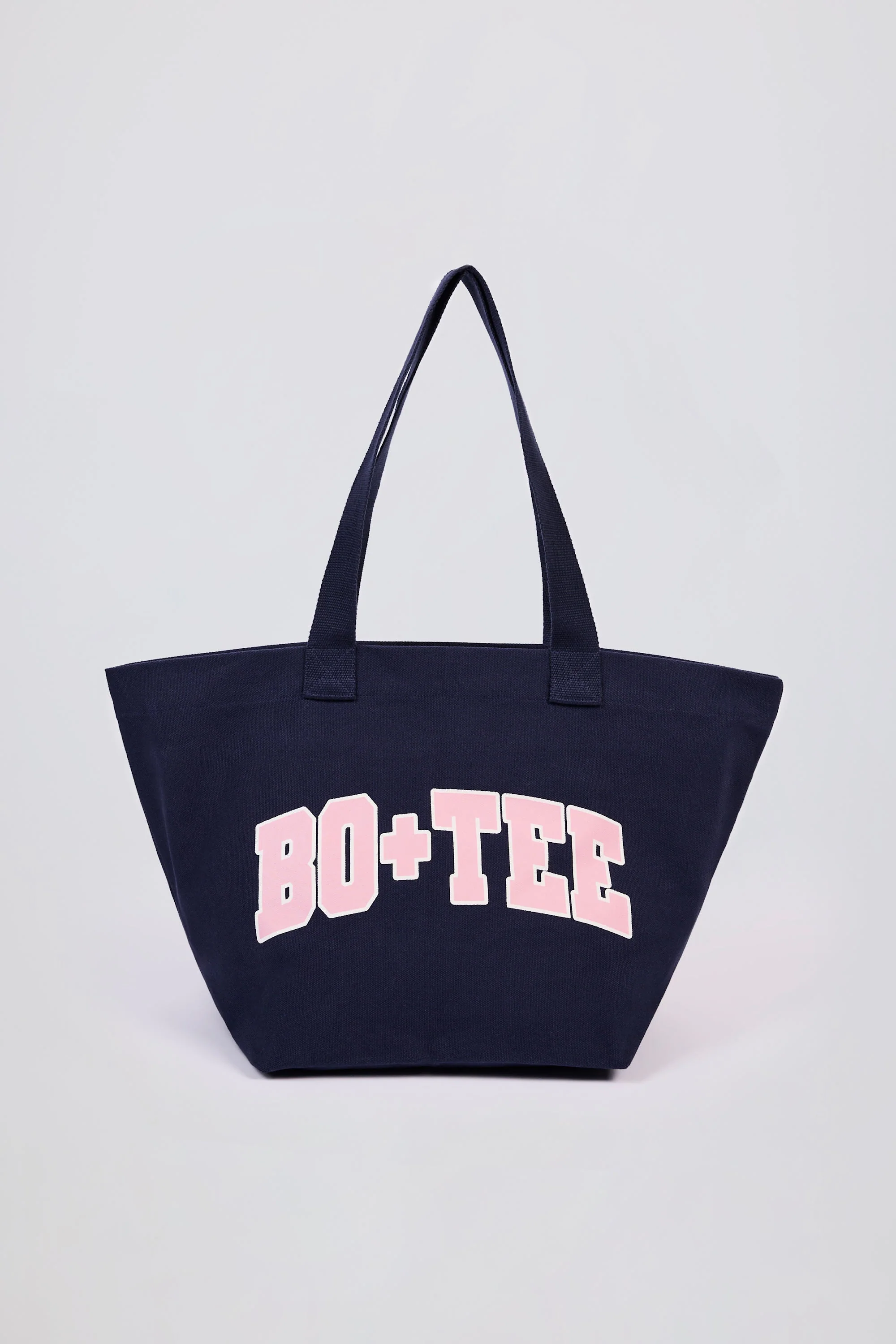 Traditional Oversized Tote Bag in Classic Navy Solid