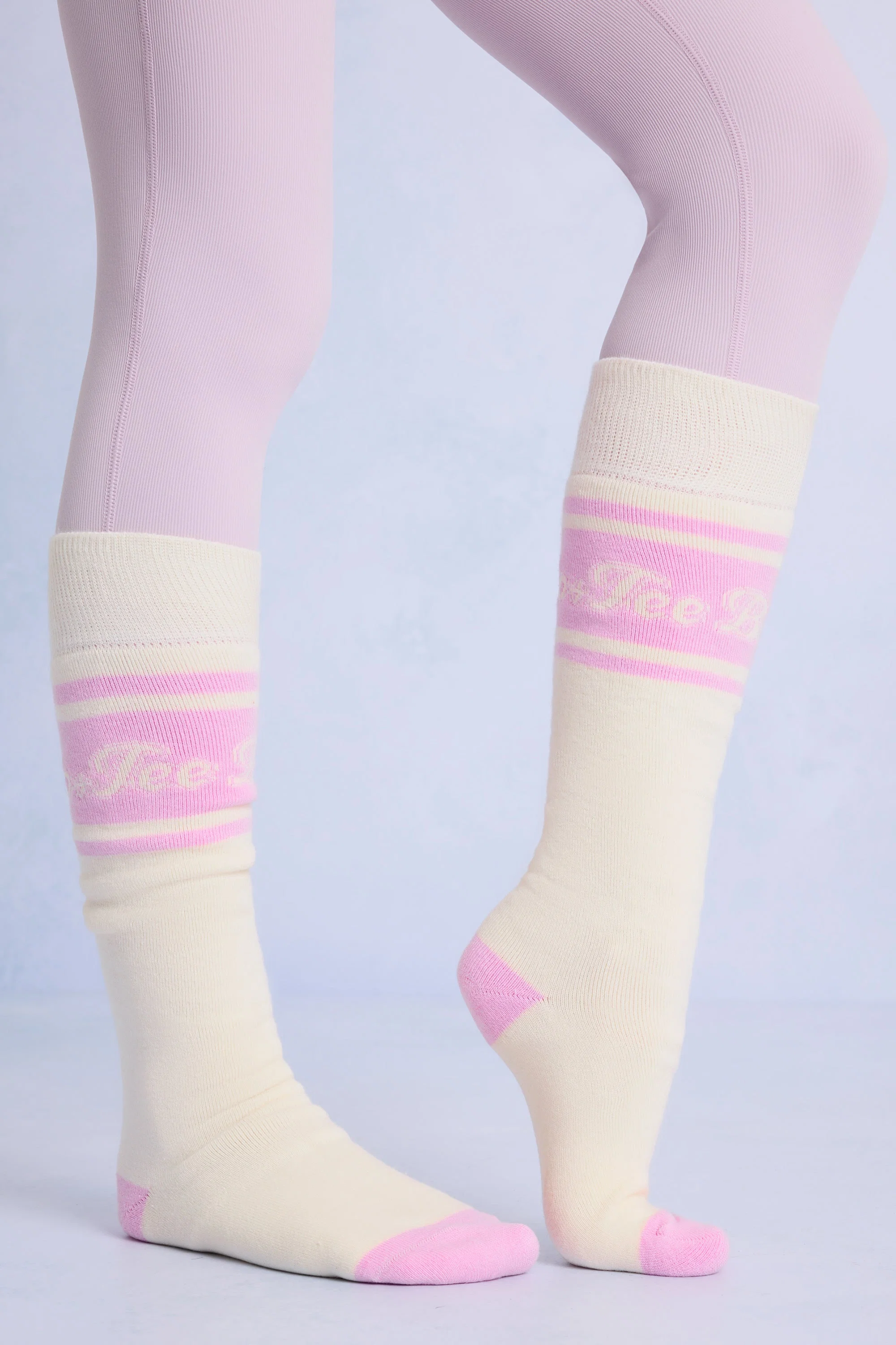 Exclusive Cotton Knee-High Ski Socks in Powder Pink High-Quality