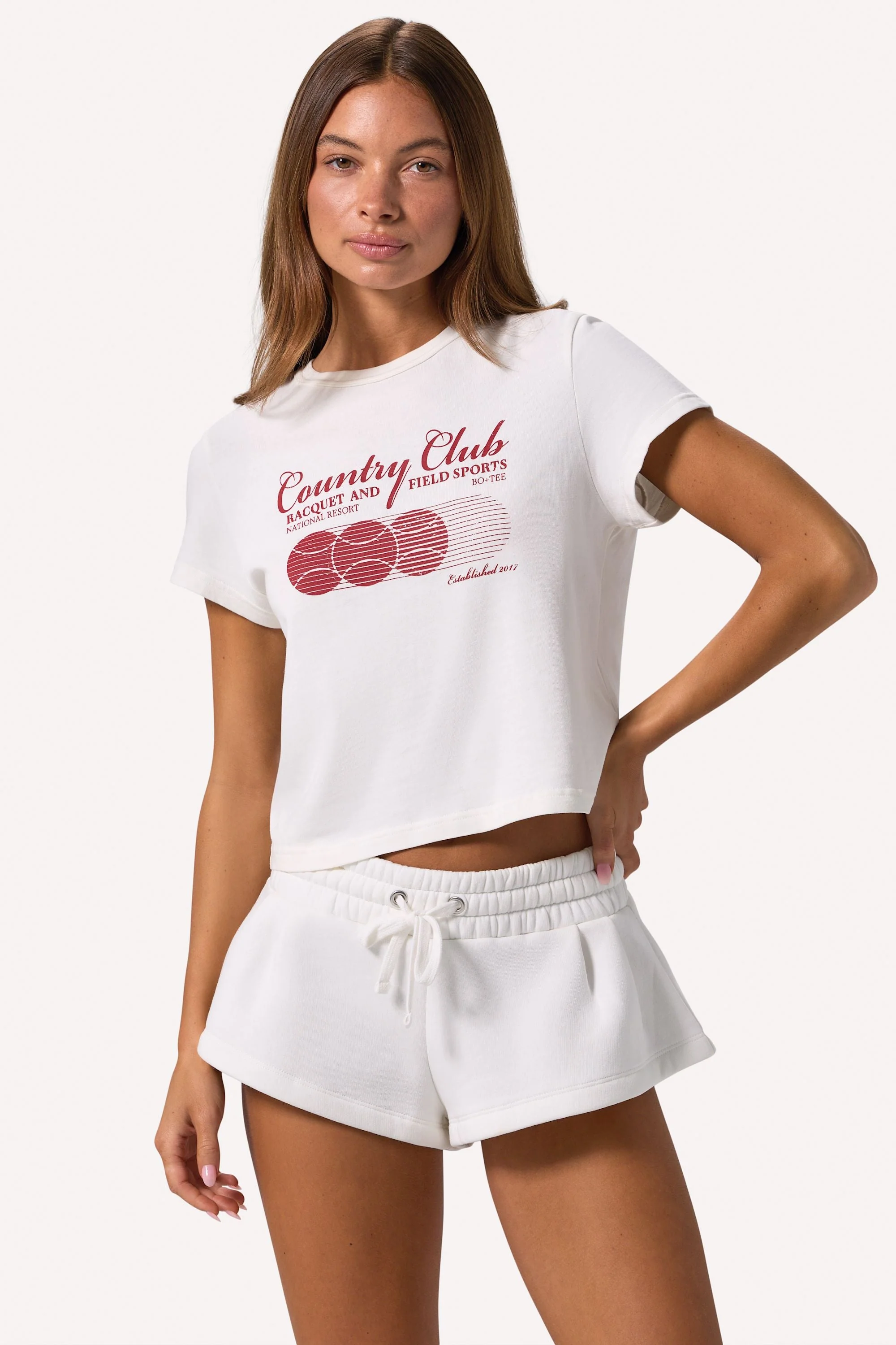 Trusted Cropped Graphic T-Shirt in Ivory Excellent