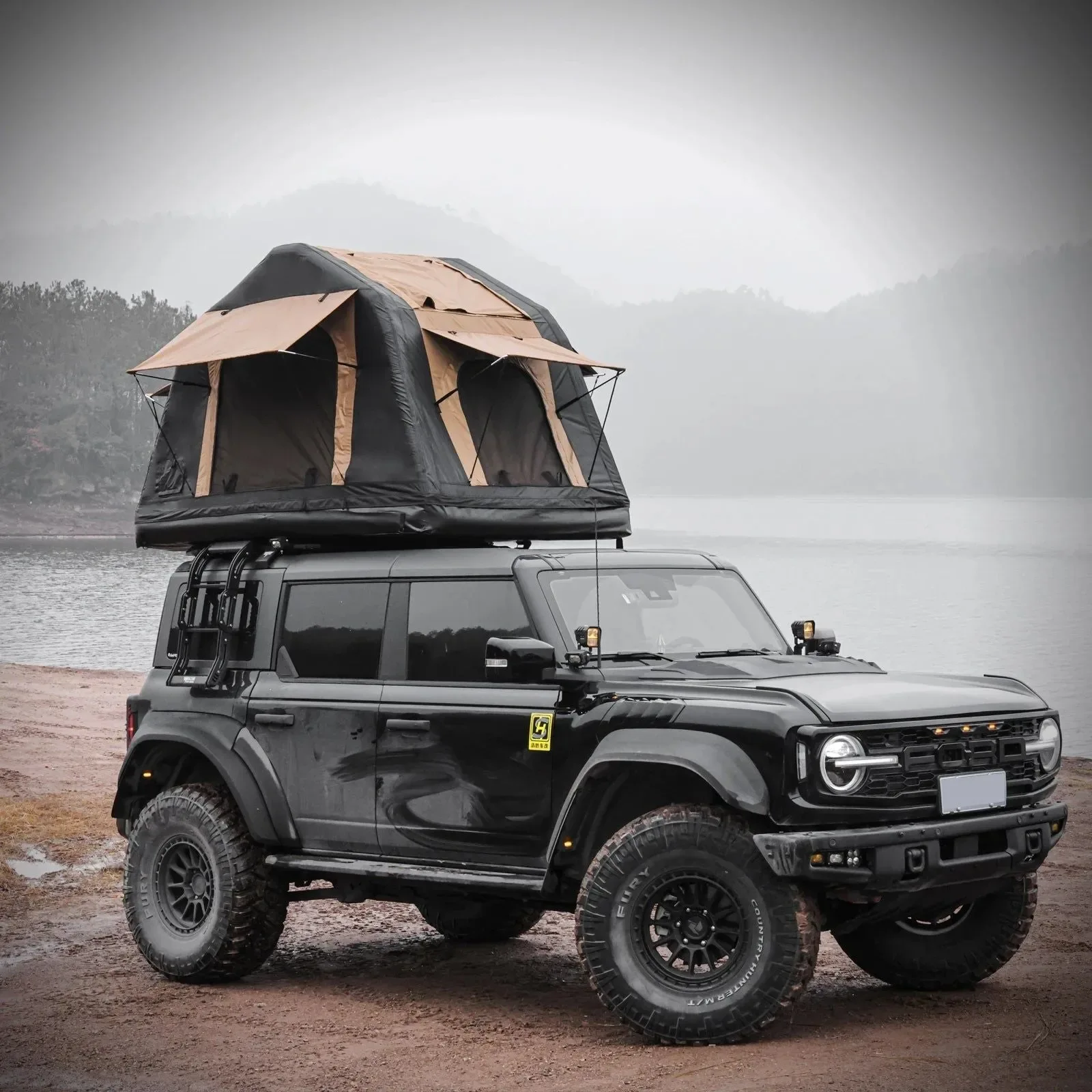 Inflatable Roof Top Tent – Quick-Setup 2-3 Person Camping Tent – Waterproof Lightweight for SU Trucks High-Quality