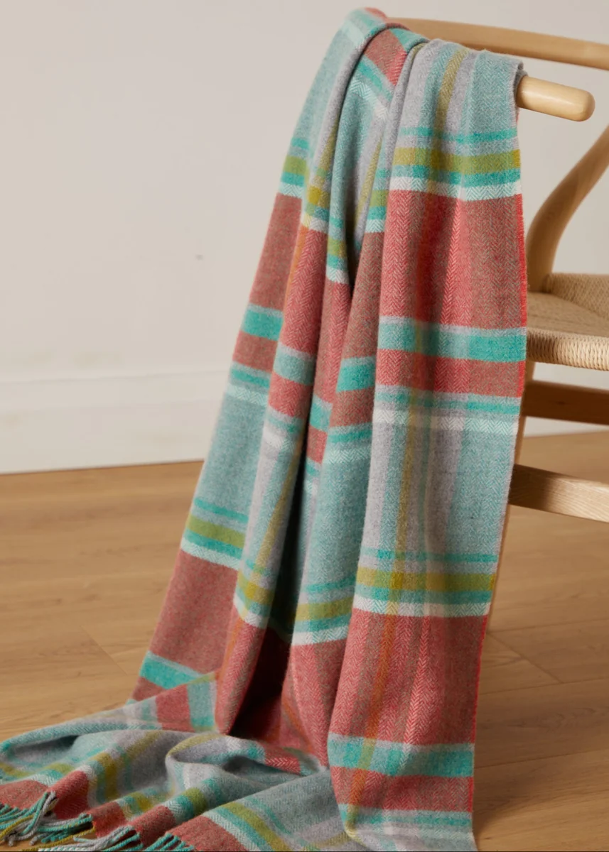 Pure Foxford Spraoi Lambswool Throw World-Class