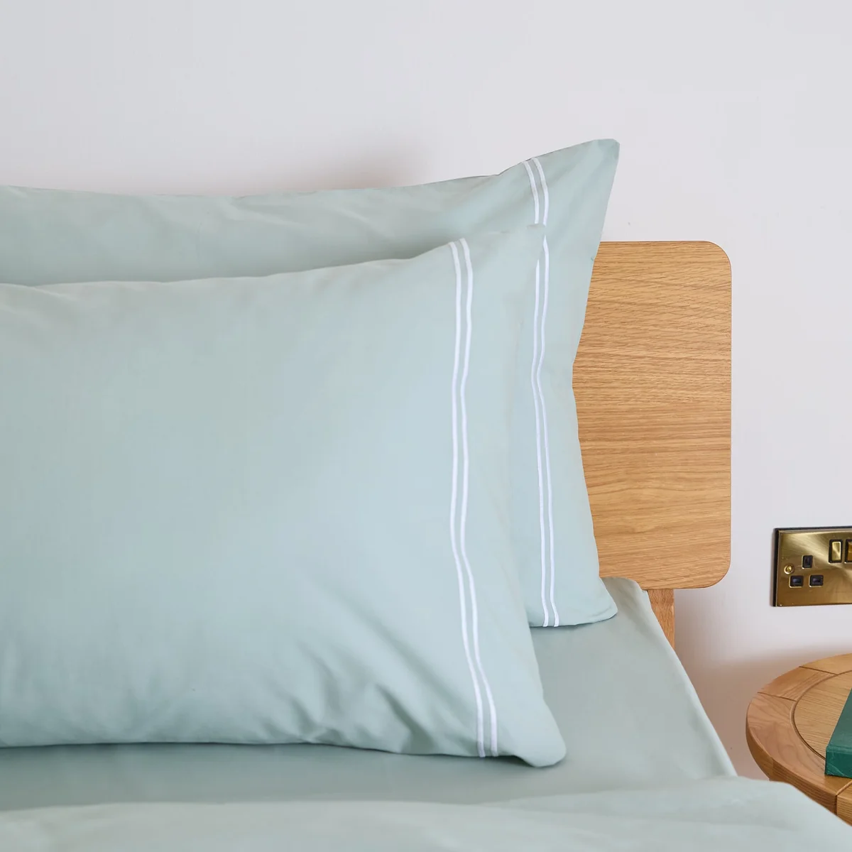 Trusted Foxford Evelyn Sage Rolenio Pillowcase Set Stylish