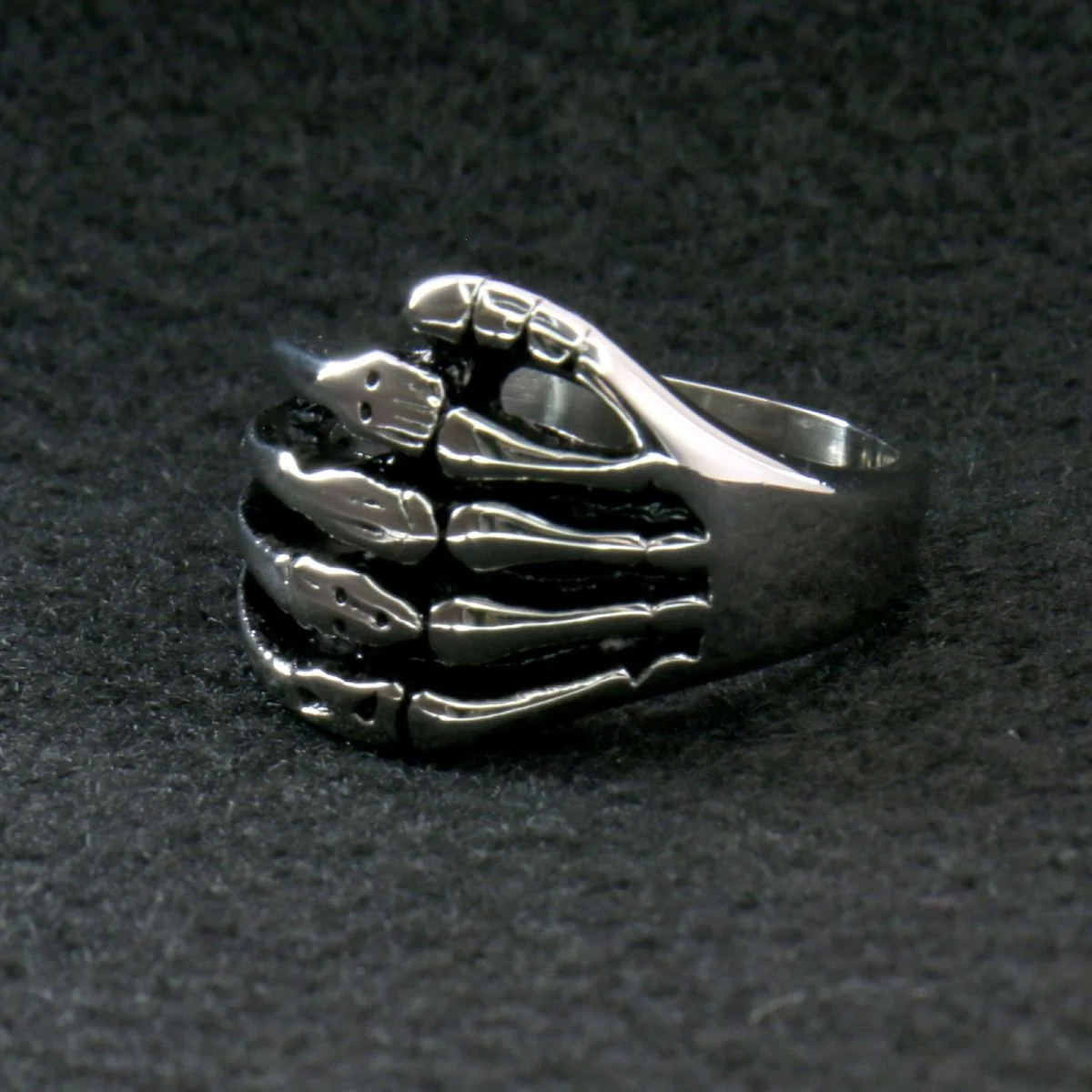 Authentic Hot Leathers JWR2109 Men’s Skeleton Hand Ring Reliable