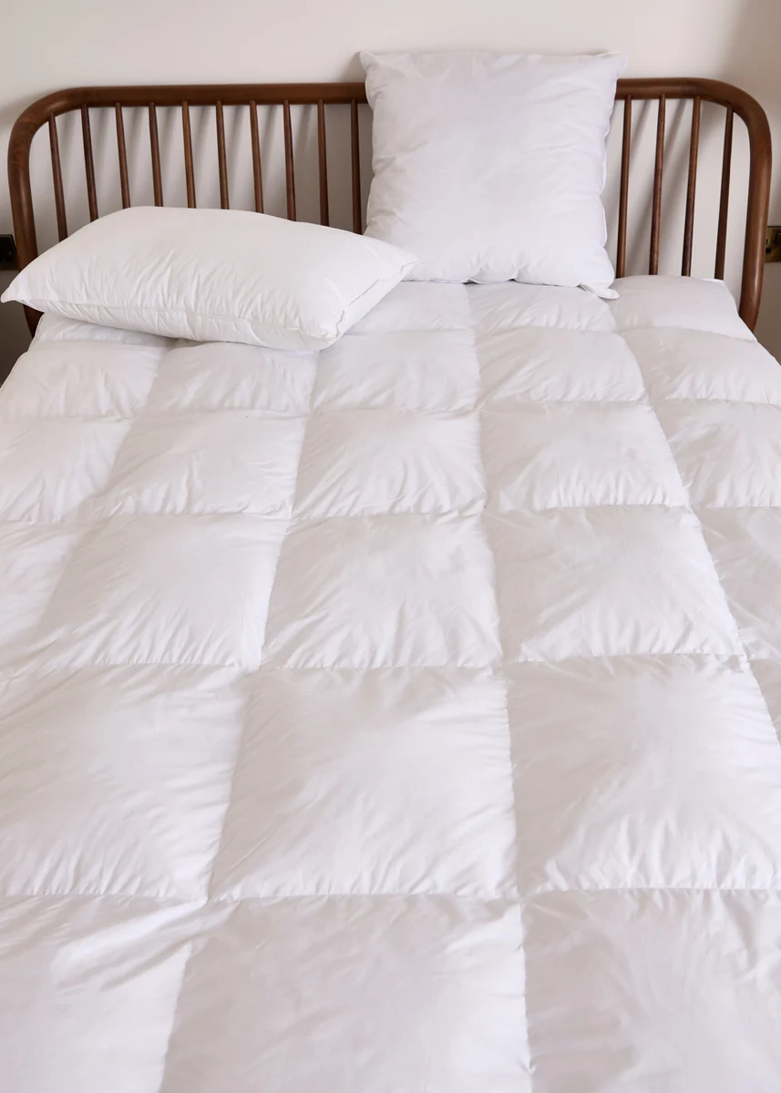 Relaxed Foxford Clusterfil Mattress Topper – King Functional